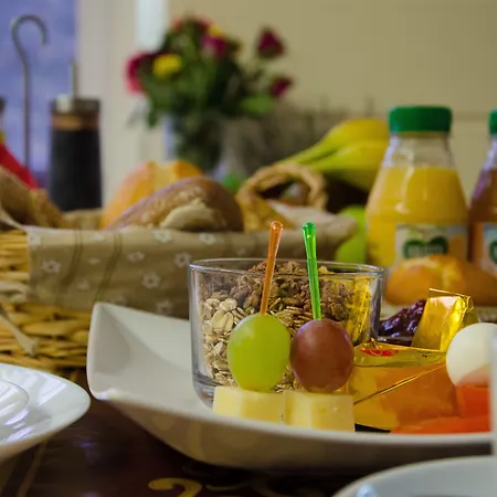 Rosenhof Am Main Hotel 3*